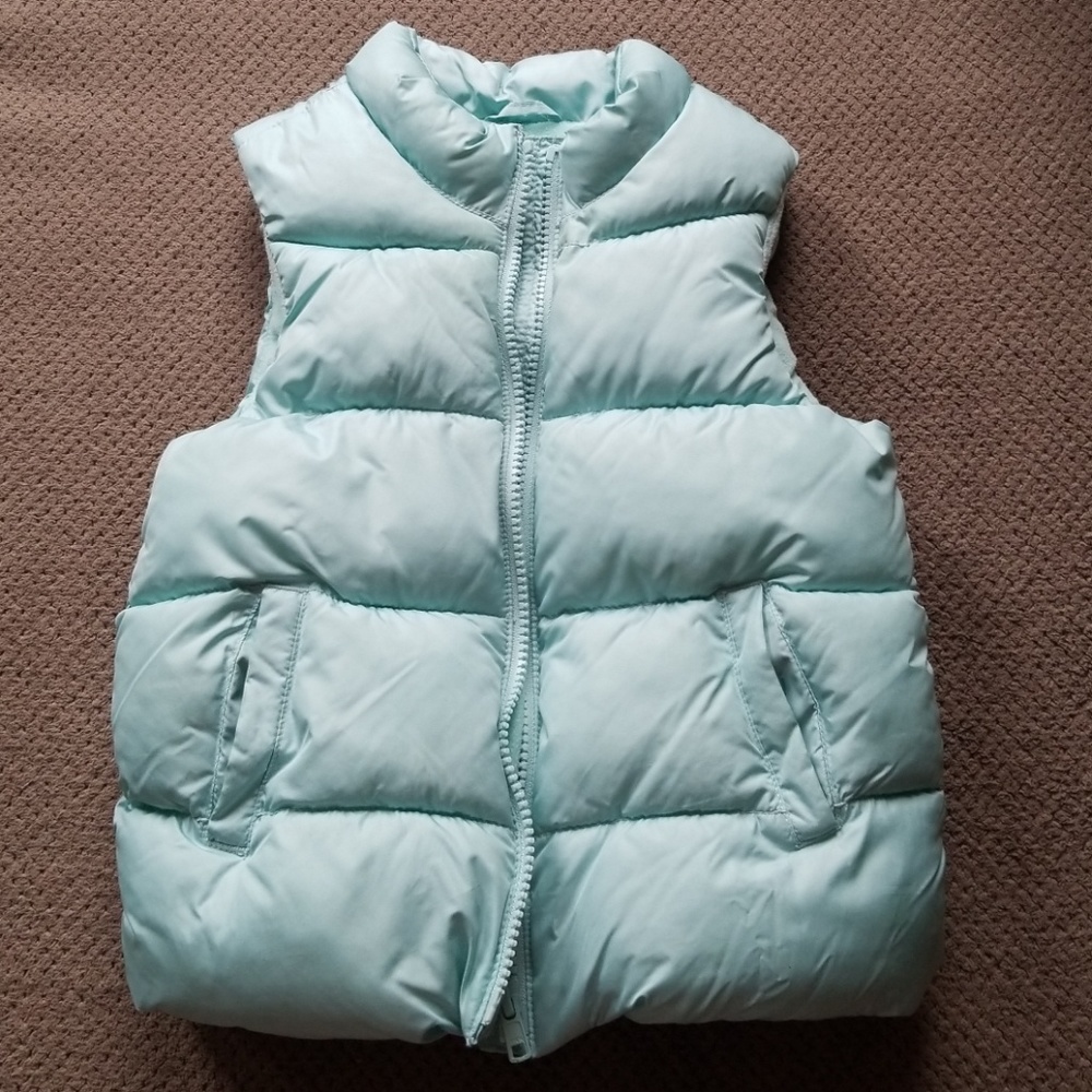 Toddler girl's puffer vest